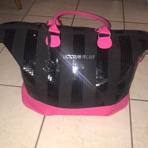 Victoria secrets tote medium sized travel bag